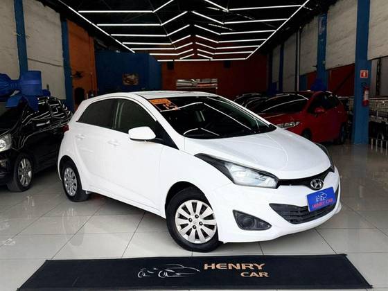 HYUNDAI HB20 1.0 COMFORT 12V FLEX 4P MANUAL HYUNDAI HB20 1.0 COMFORT 12V FLEX 4P MANUAL